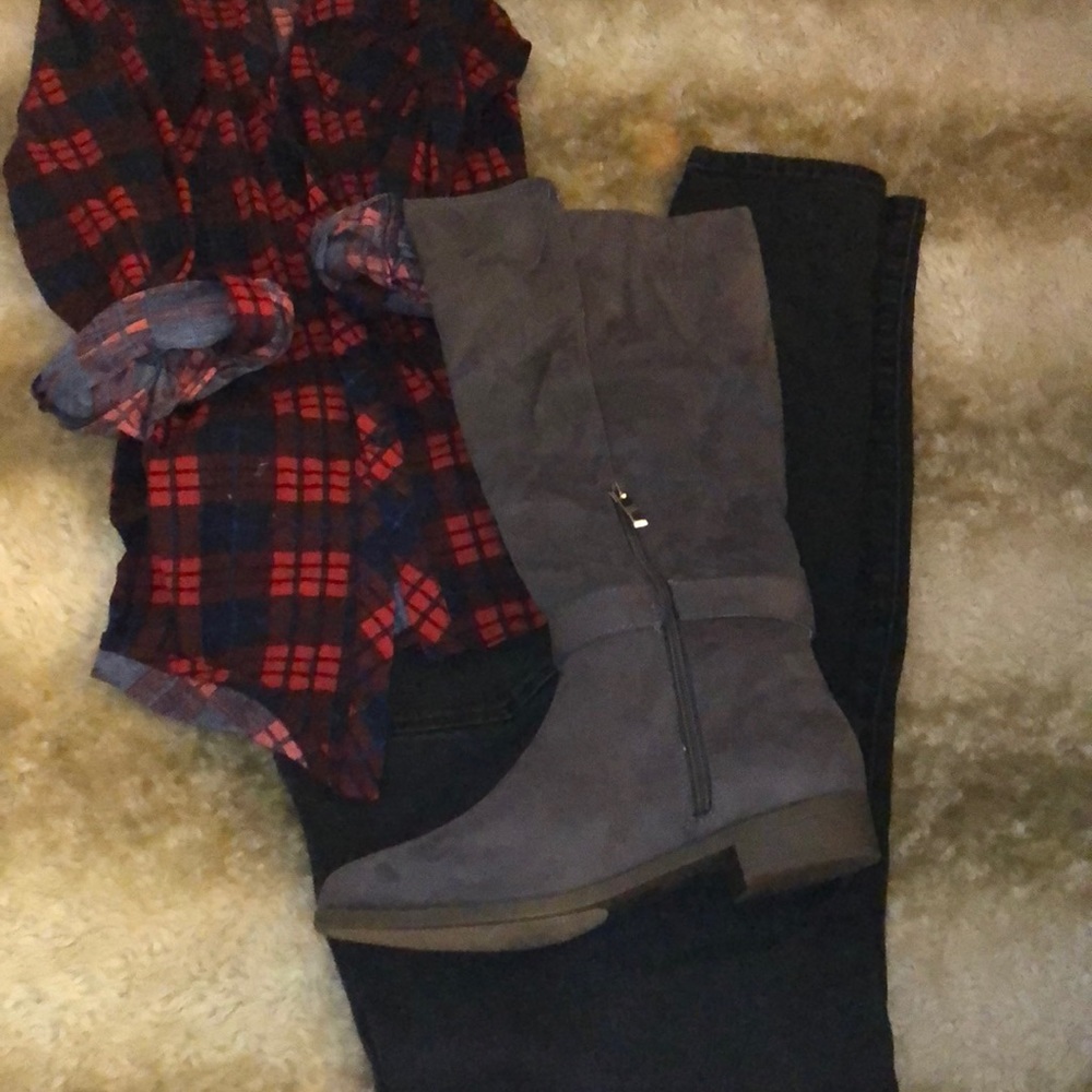 Super cute boots New in box